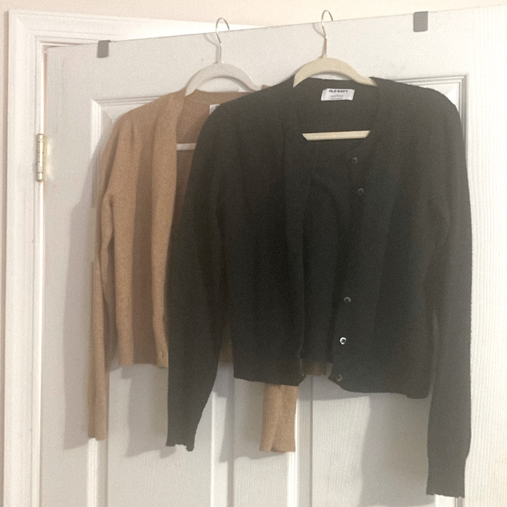 2 crew neck cardigans